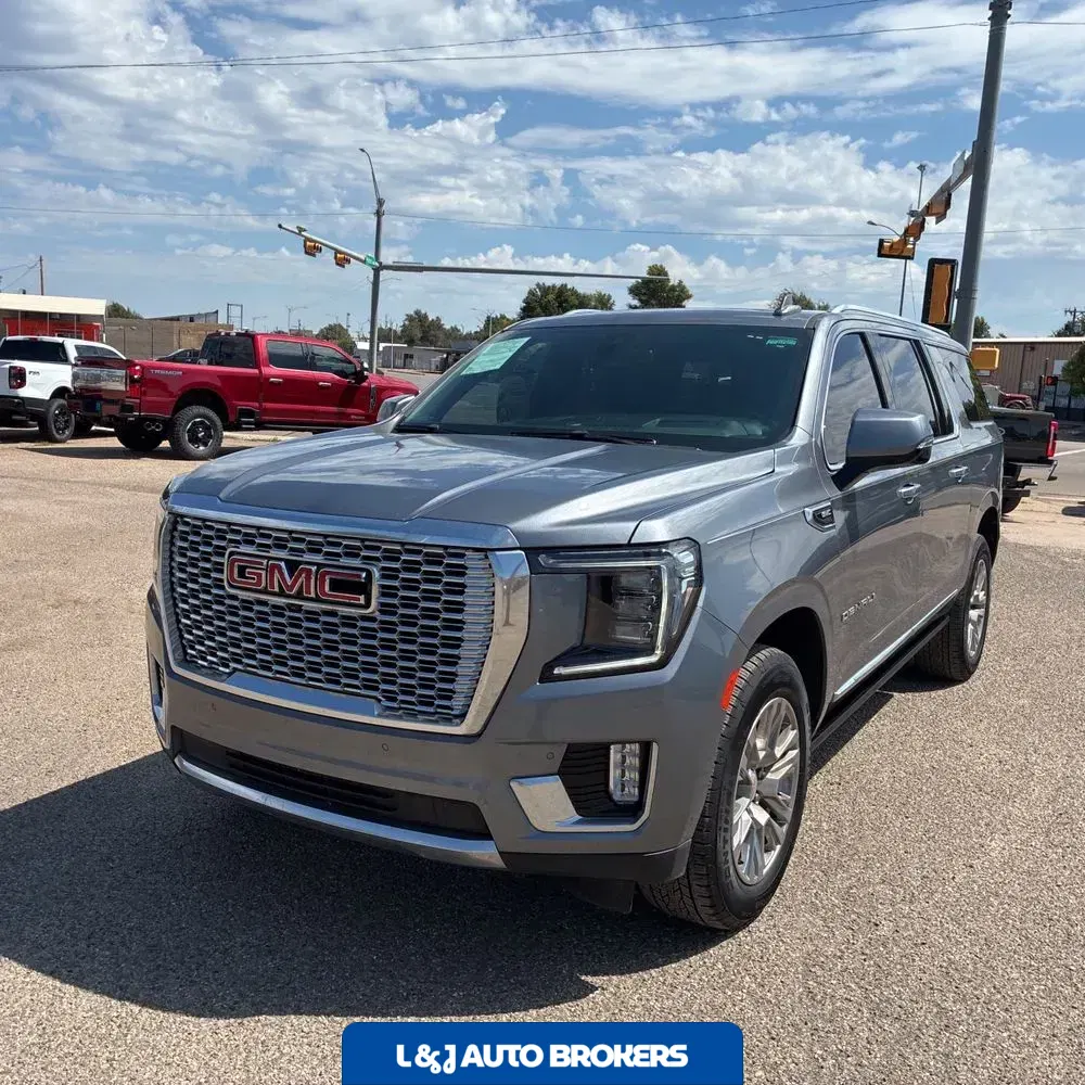 2022 GMC Yukon XL Denali