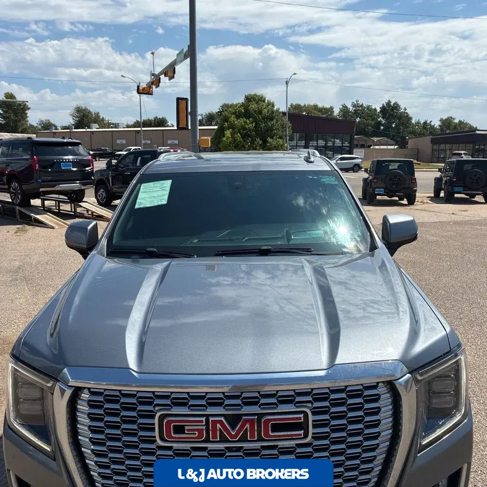 2022 GMC Yukon XL Denali