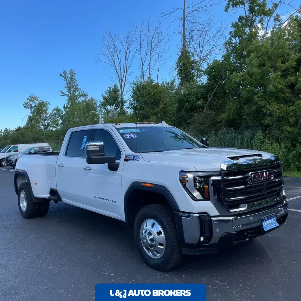 2024 GMC Sierra 3500 SLT