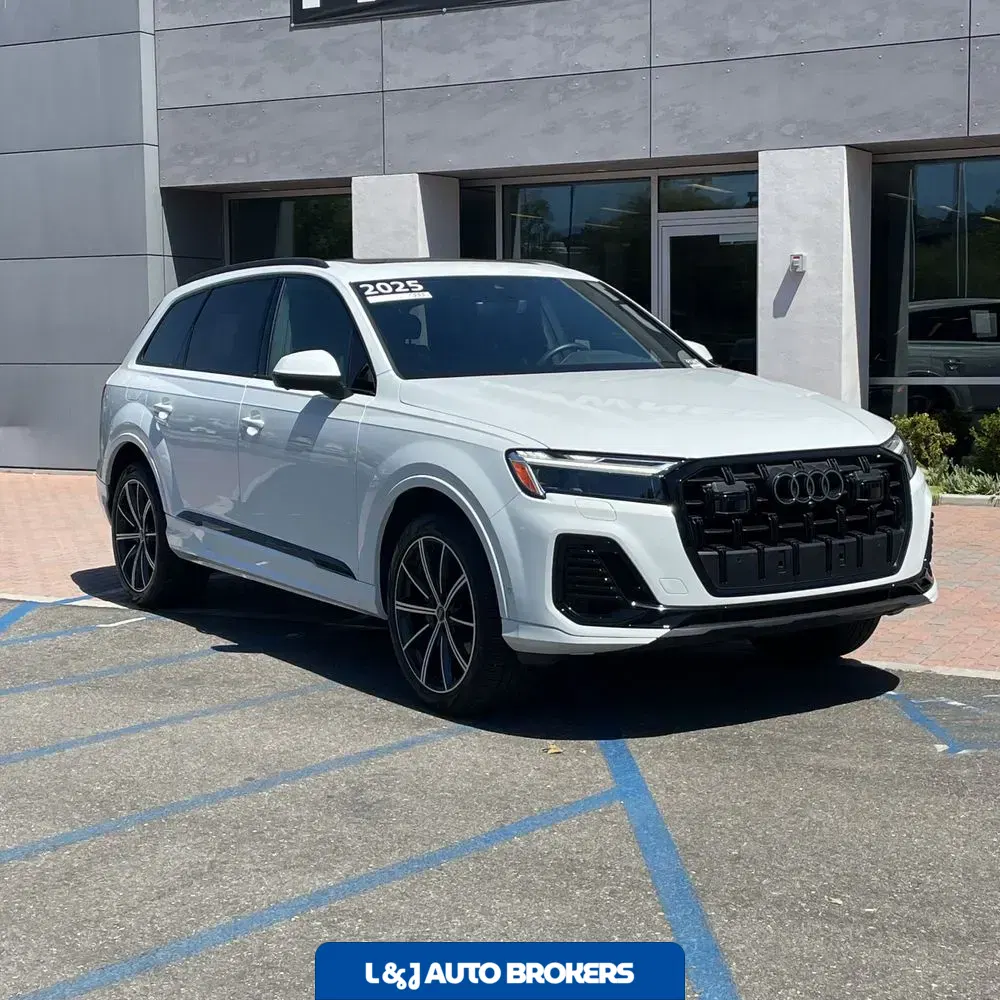 2025 Audi Q7 Premium Plus 45