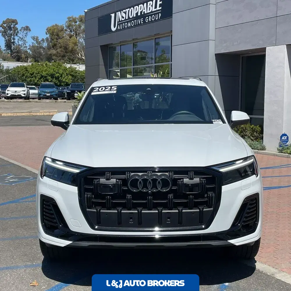 2025 Audi Q7 Premium Plus 45