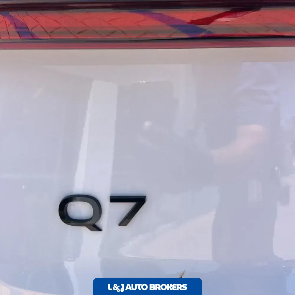 2025 Audi Q7 Premium Plus 45