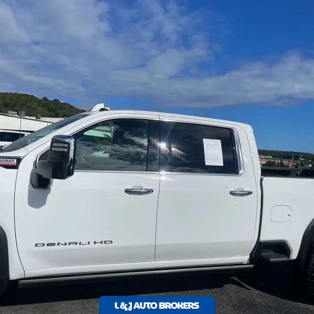 2024 GMC Sierra 2500HD Denali