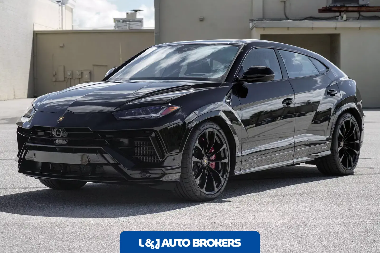 2024 Lamborghini Urus S