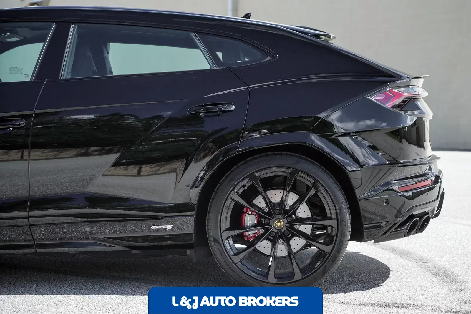 2024 Lamborghini Urus S