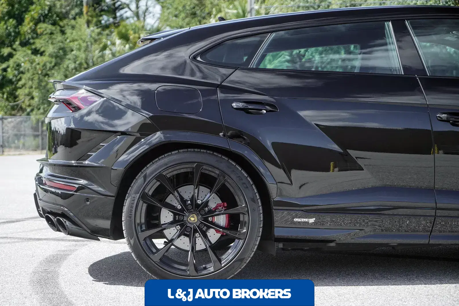 2024 Lamborghini Urus S