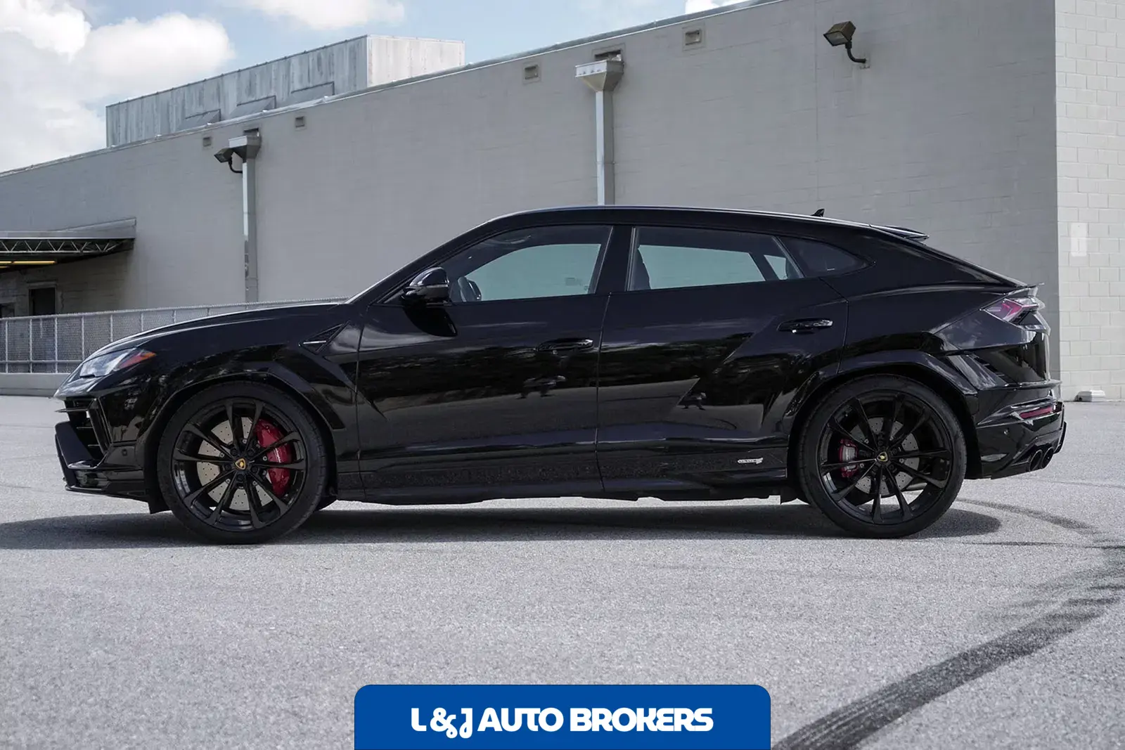 2024 Lamborghini Urus S