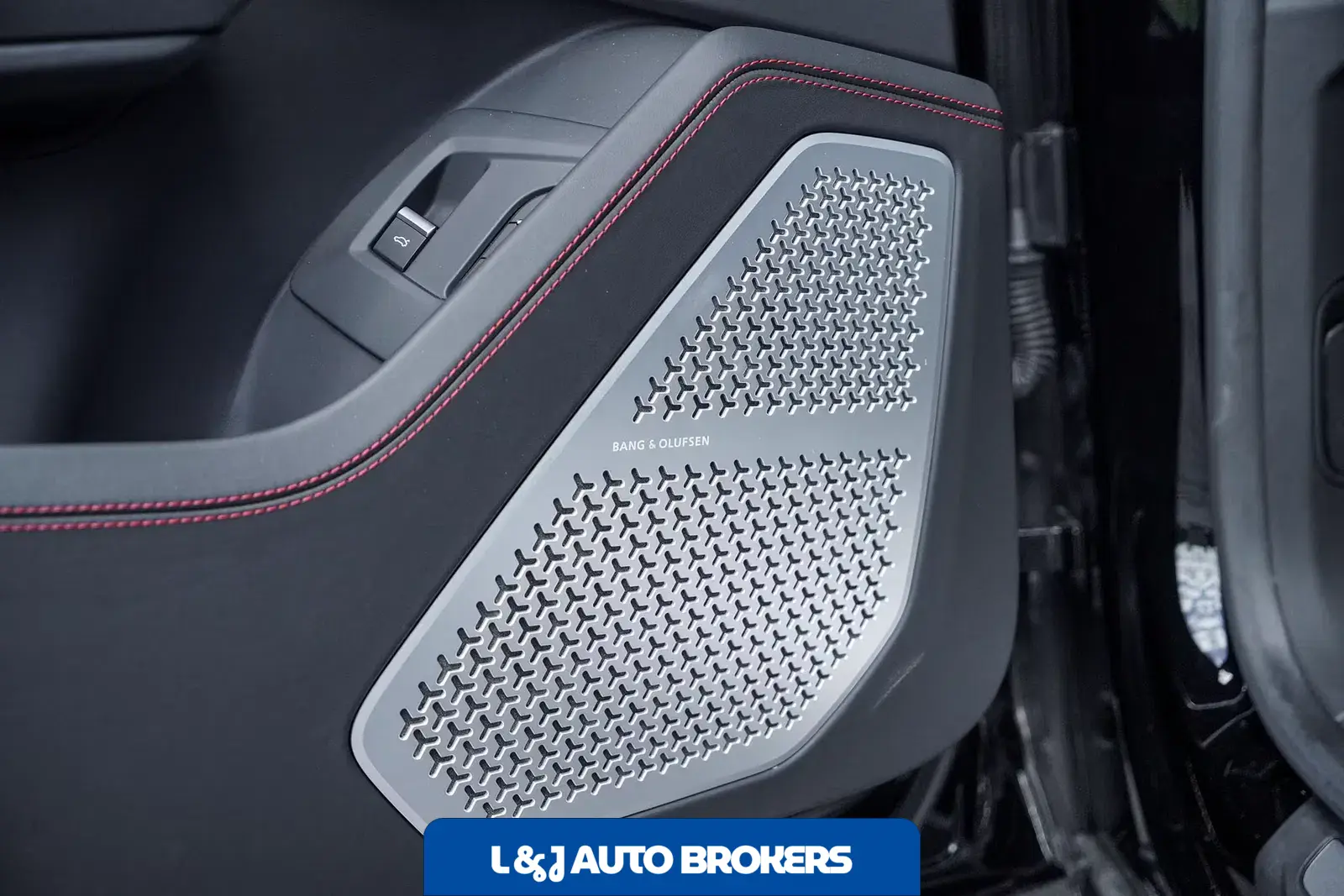 2024 Lamborghini Urus S