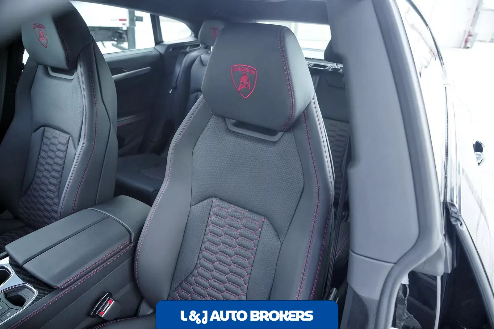 2024 Lamborghini Urus S