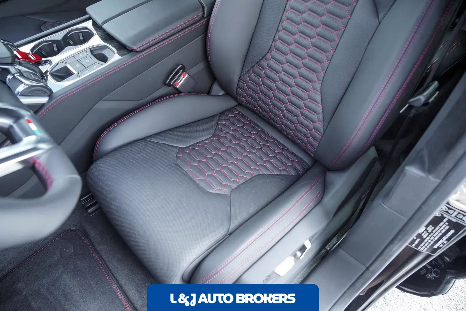 2024 Lamborghini Urus S