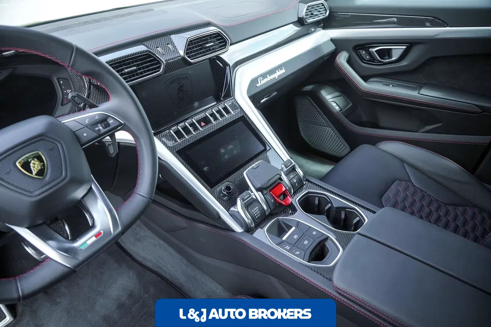 2024 Lamborghini Urus S