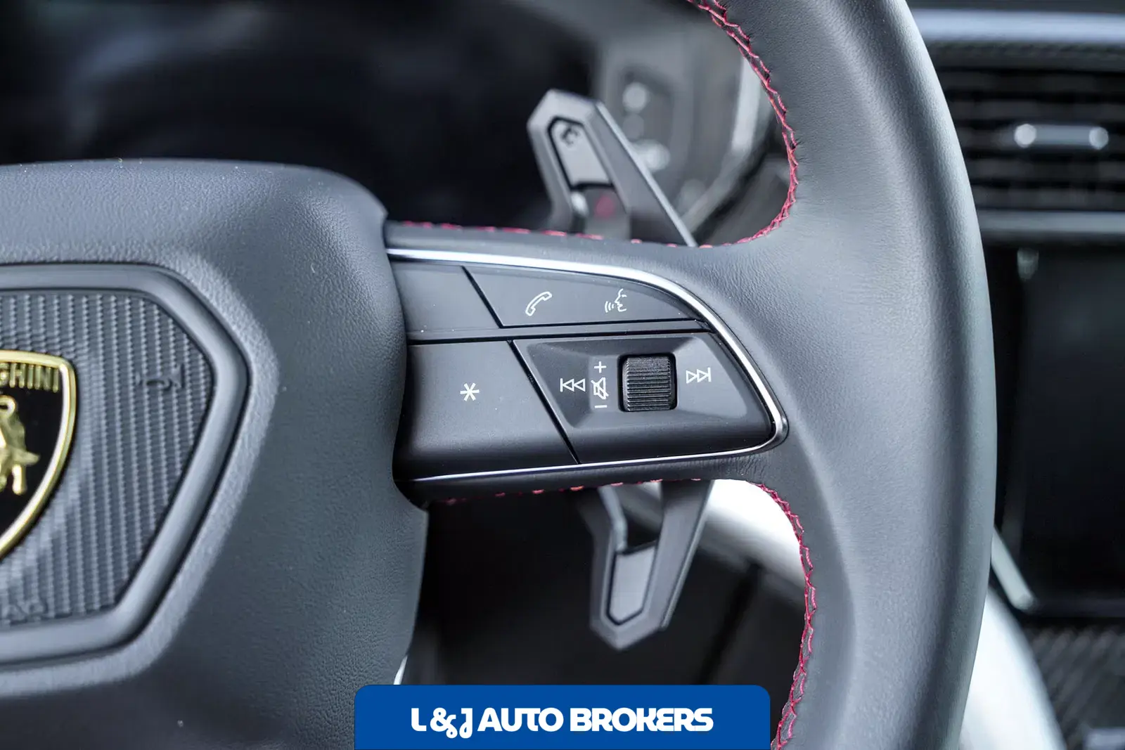 2024 Lamborghini Urus S