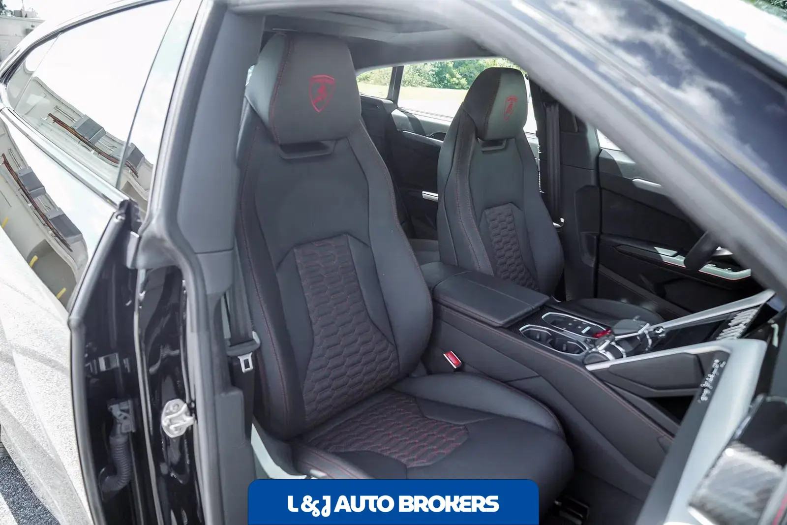 2024 Lamborghini Urus S