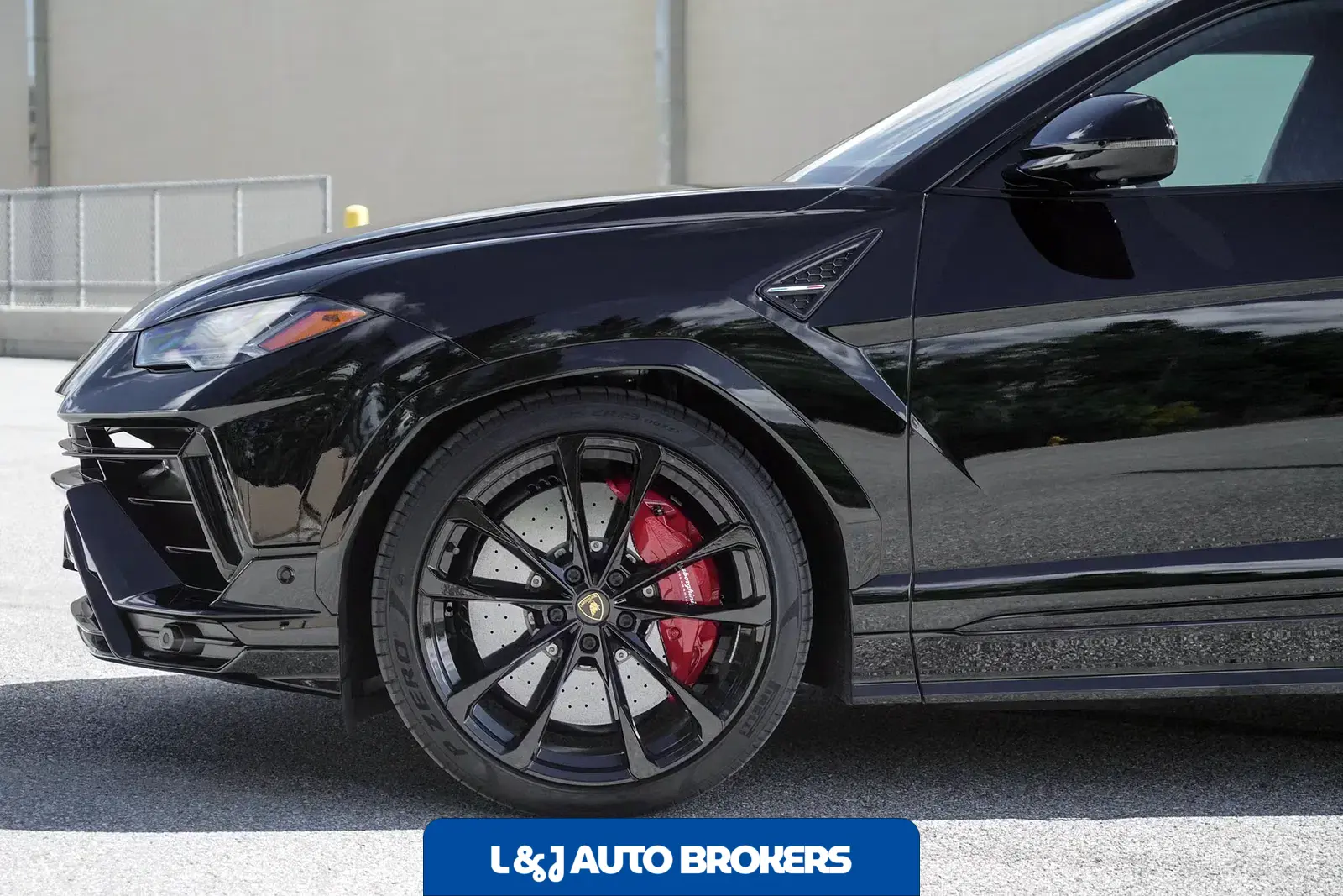 2024 Lamborghini Urus S