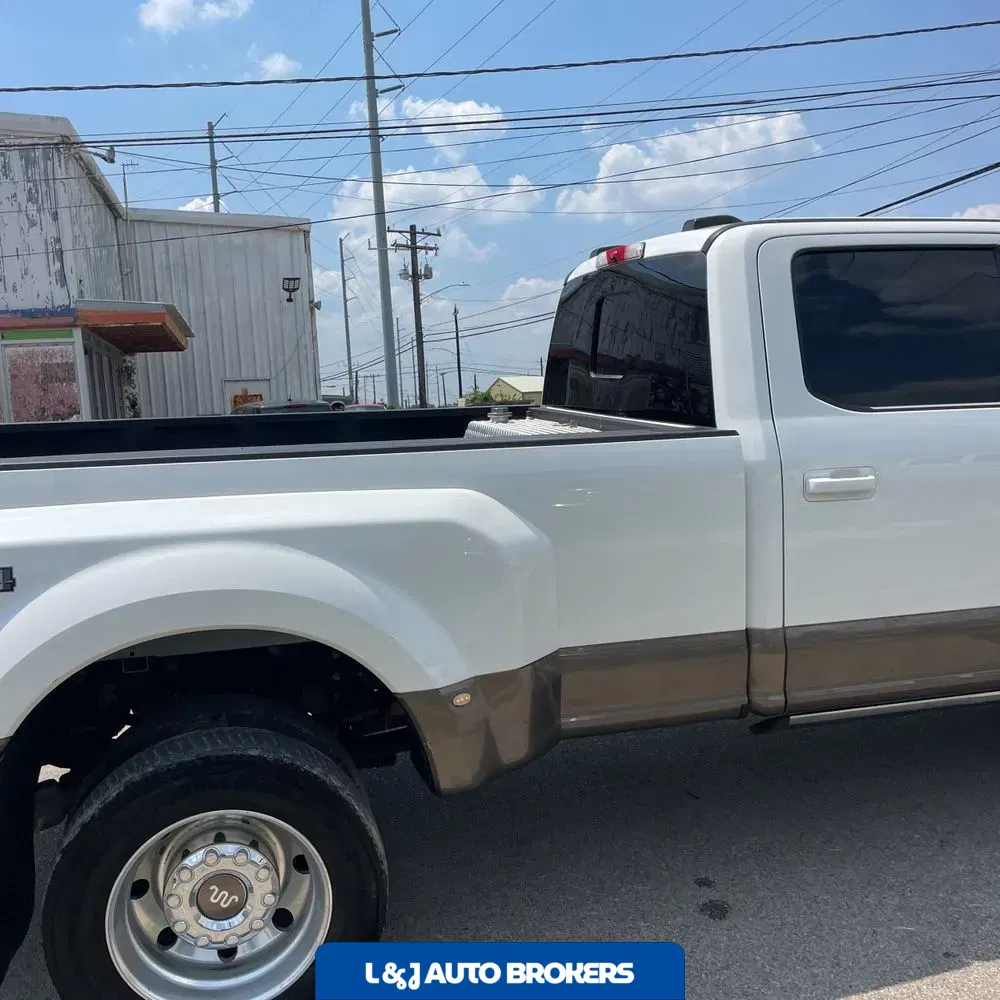 2022 Ford F-450 Super Duty King Ranch