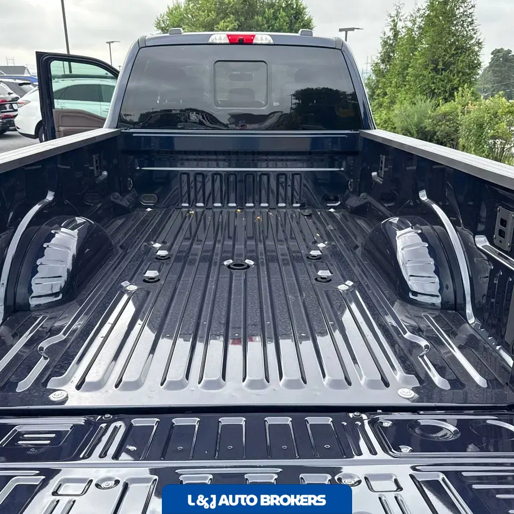 2025 Ford F-450 Super Duty King Ranch