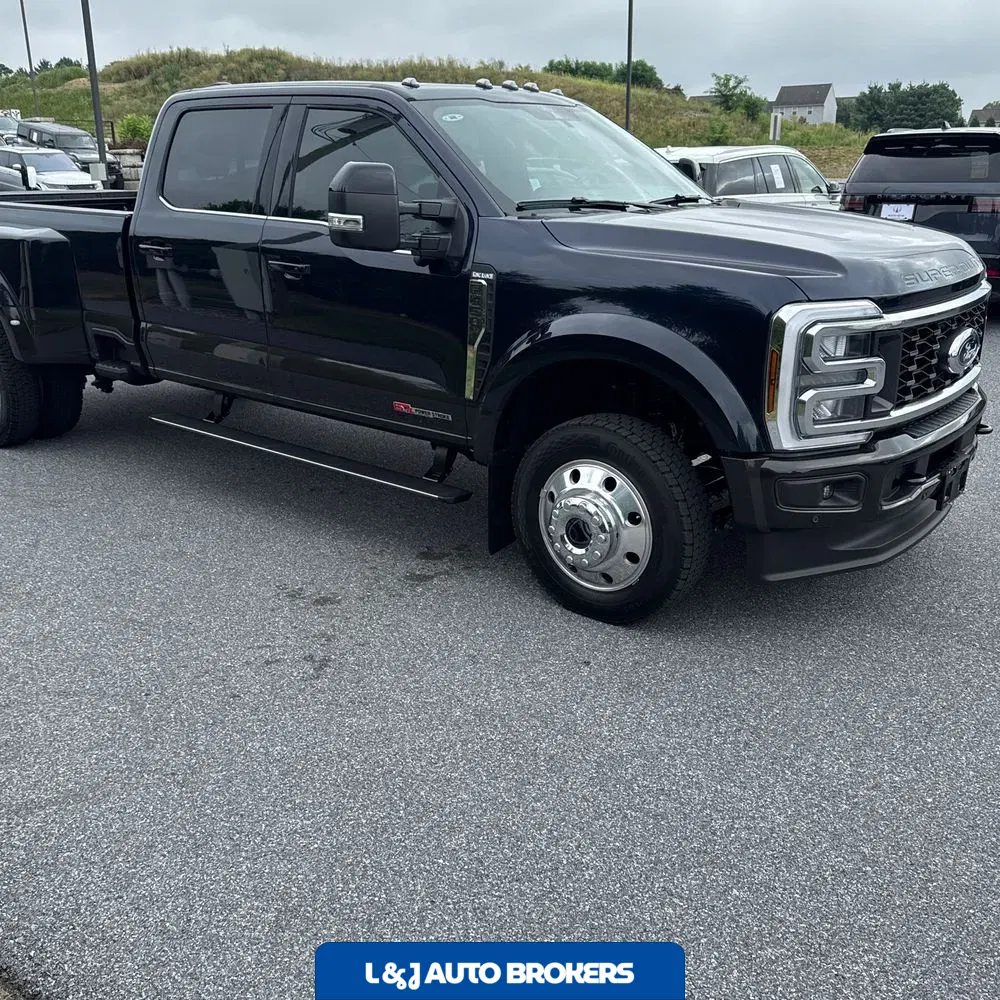2025 Ford F-450 Super Duty King Ranch