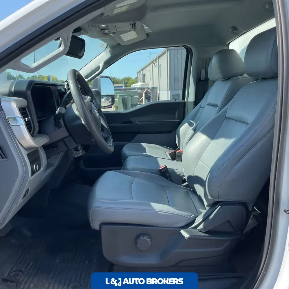 2024 Ford F550 Rockford Commercial