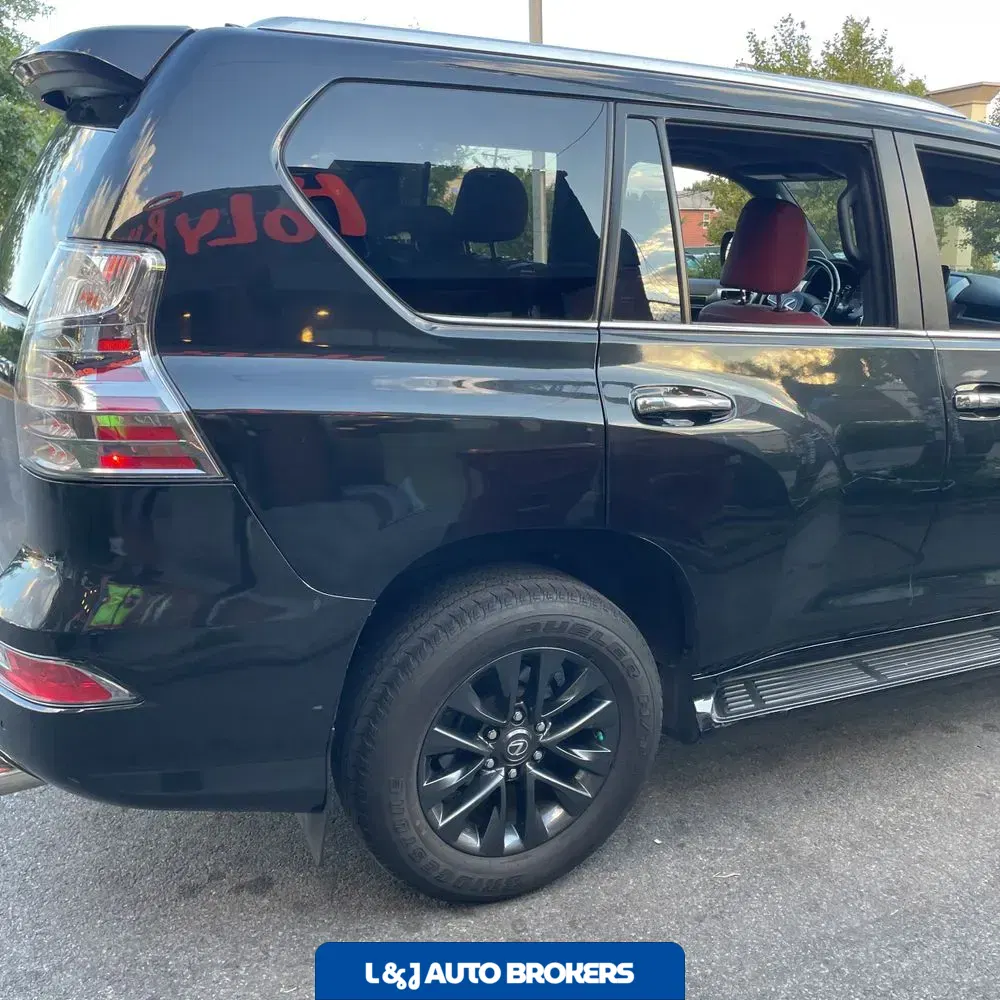 2023 Lexus GX 460 Base