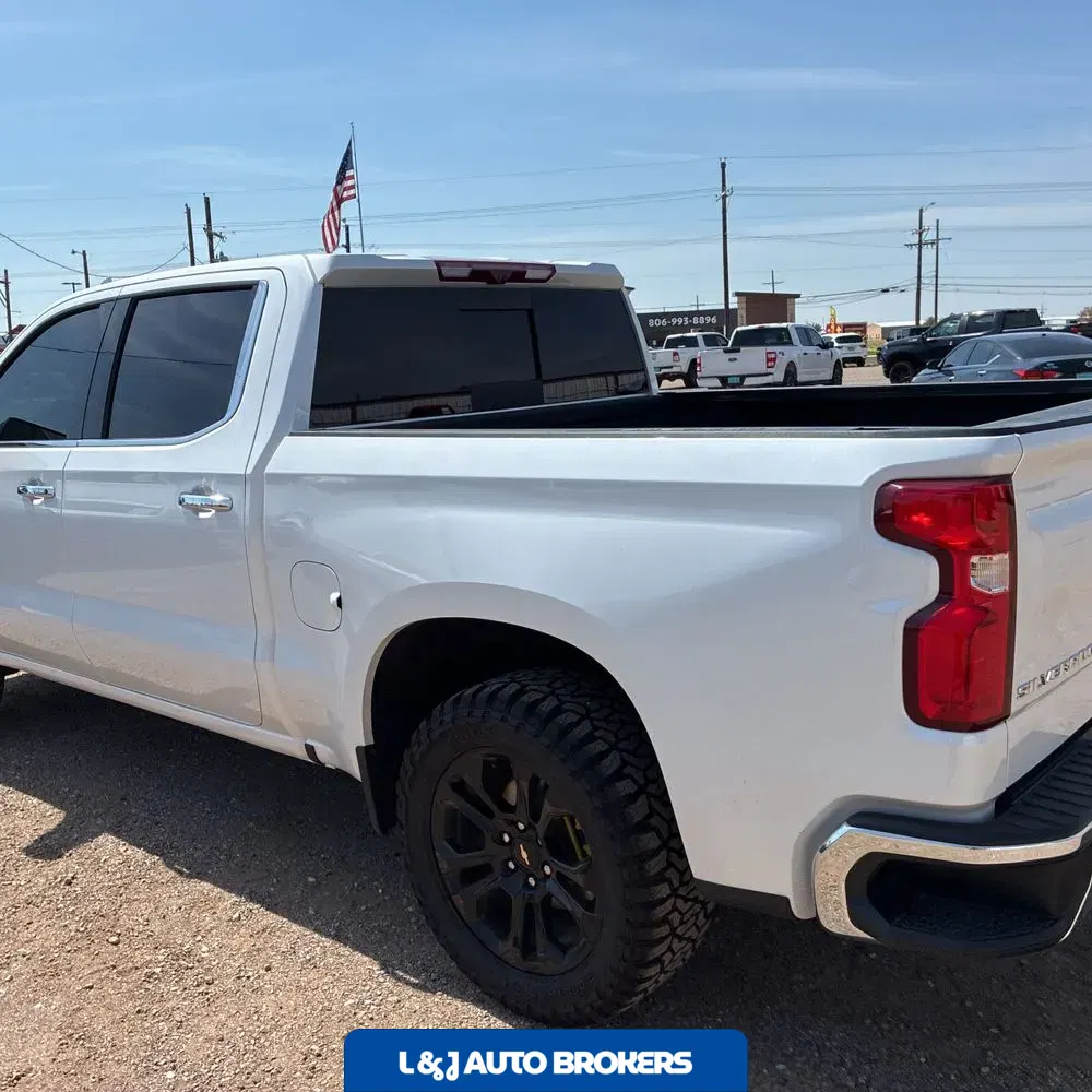 2024 Chevrolet Silverado 1500 LTZ