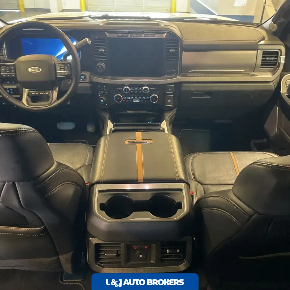 2024 Ford F-250 Super Duty Platinum