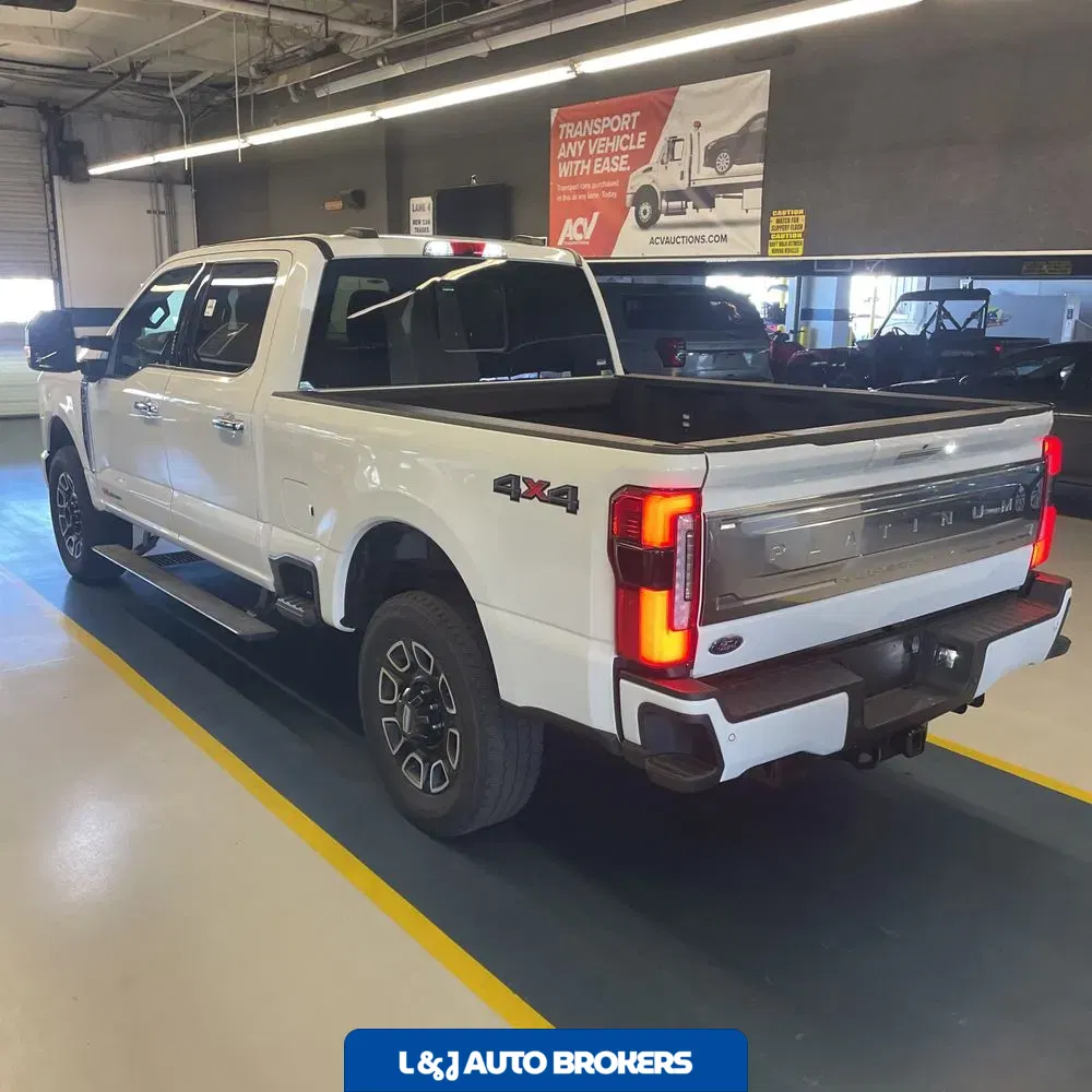 2024 Ford F-250 Super Duty Platinum