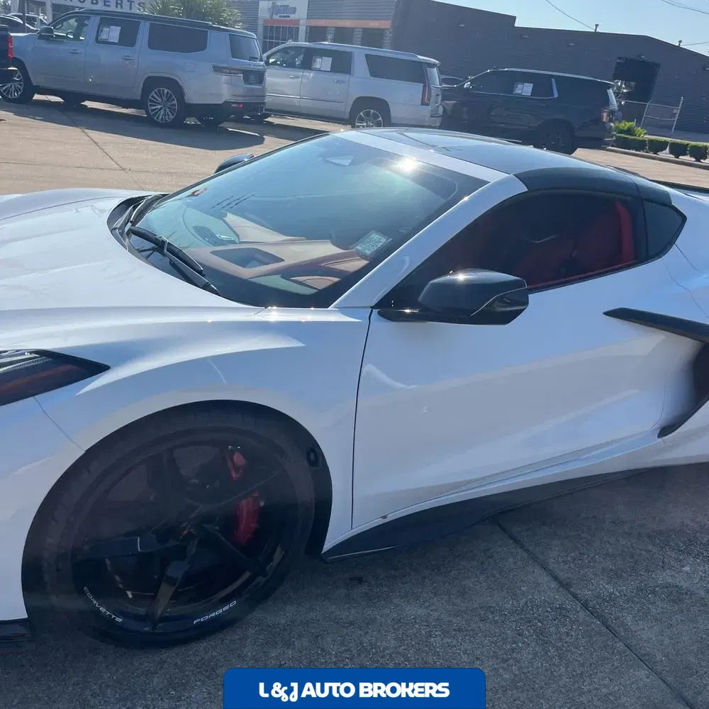 2025 Chevrolet Corvette E-Ray