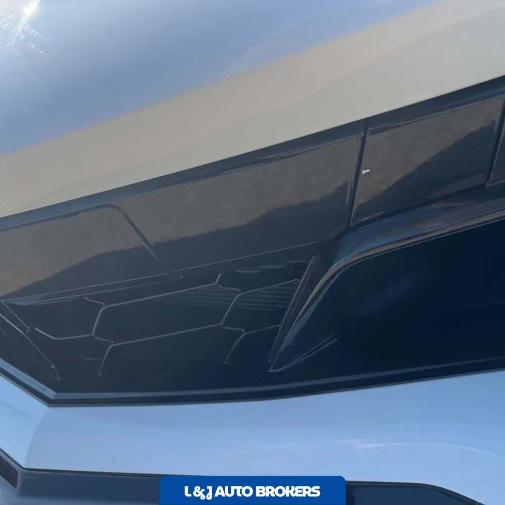 2025 Chevrolet Corvette E-Ray