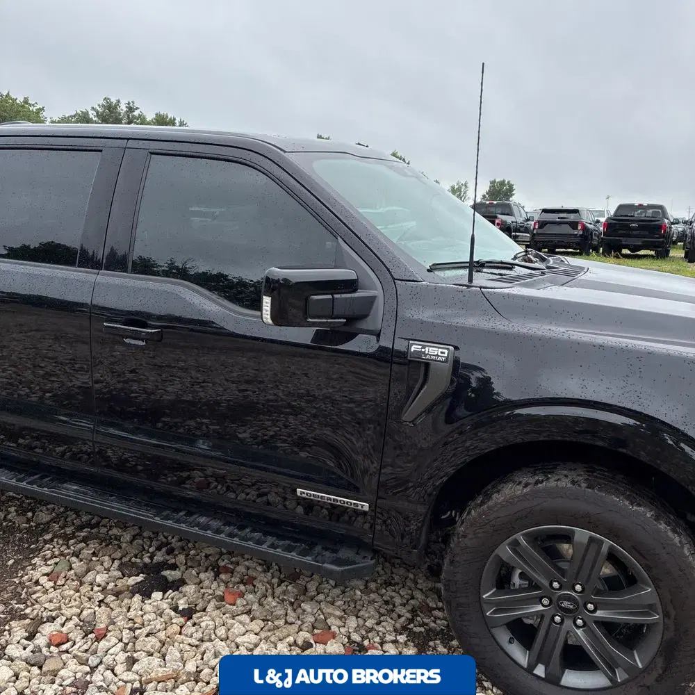 2023 Ford F150 Lariat