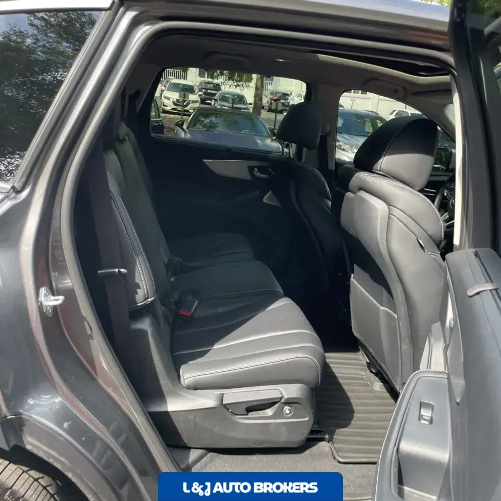 2025 Acura MDX SH-AWD w/Tech