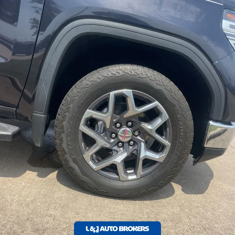 2022 GMC Sierra 1500 SLT