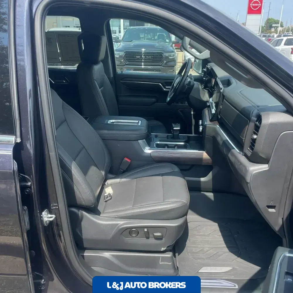 2022 GMC Sierra 1500 SLT