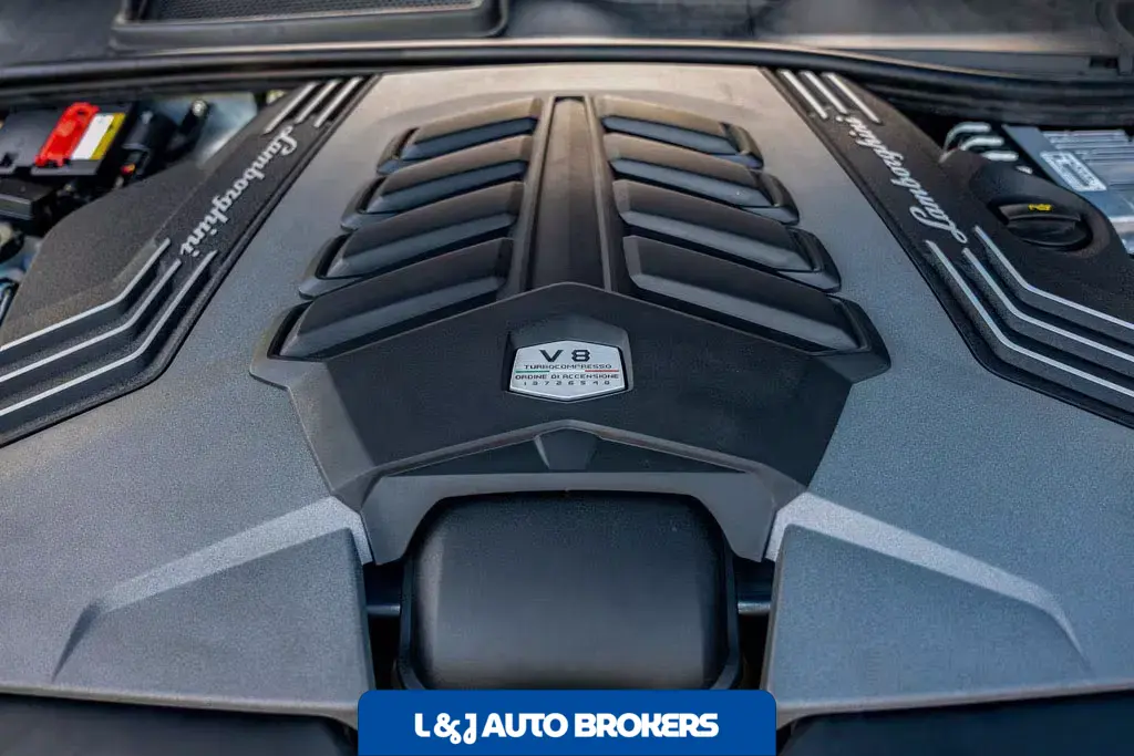 2020 Lamborghini Urus