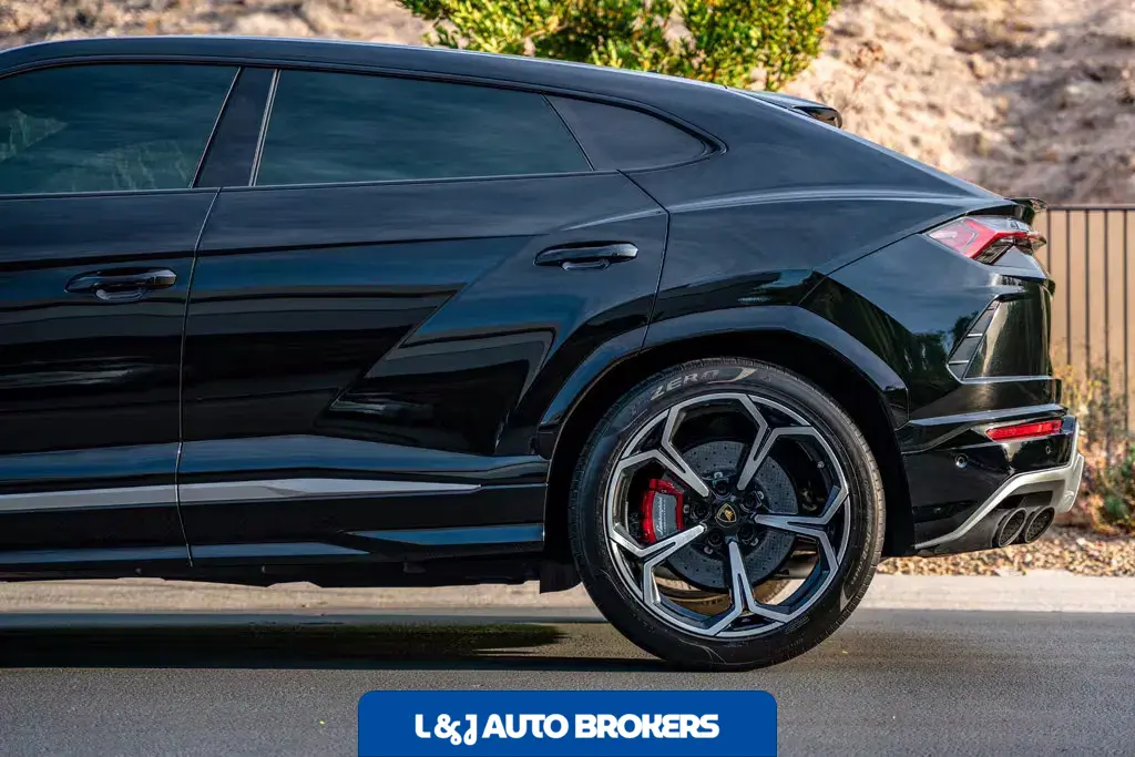 2020 Lamborghini Urus