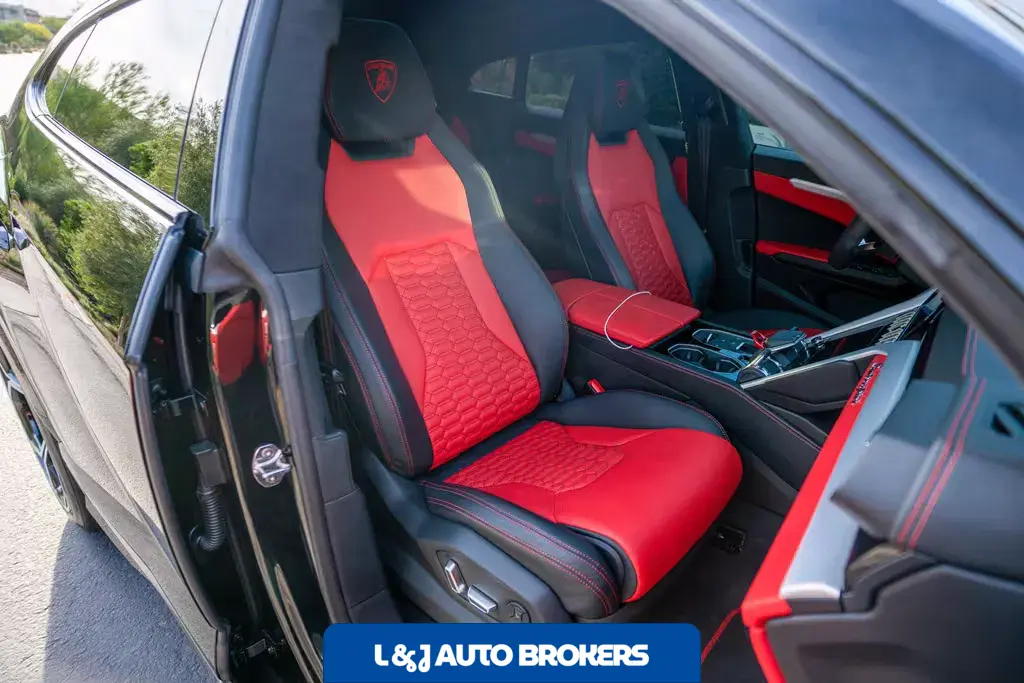 2020 Lamborghini Urus