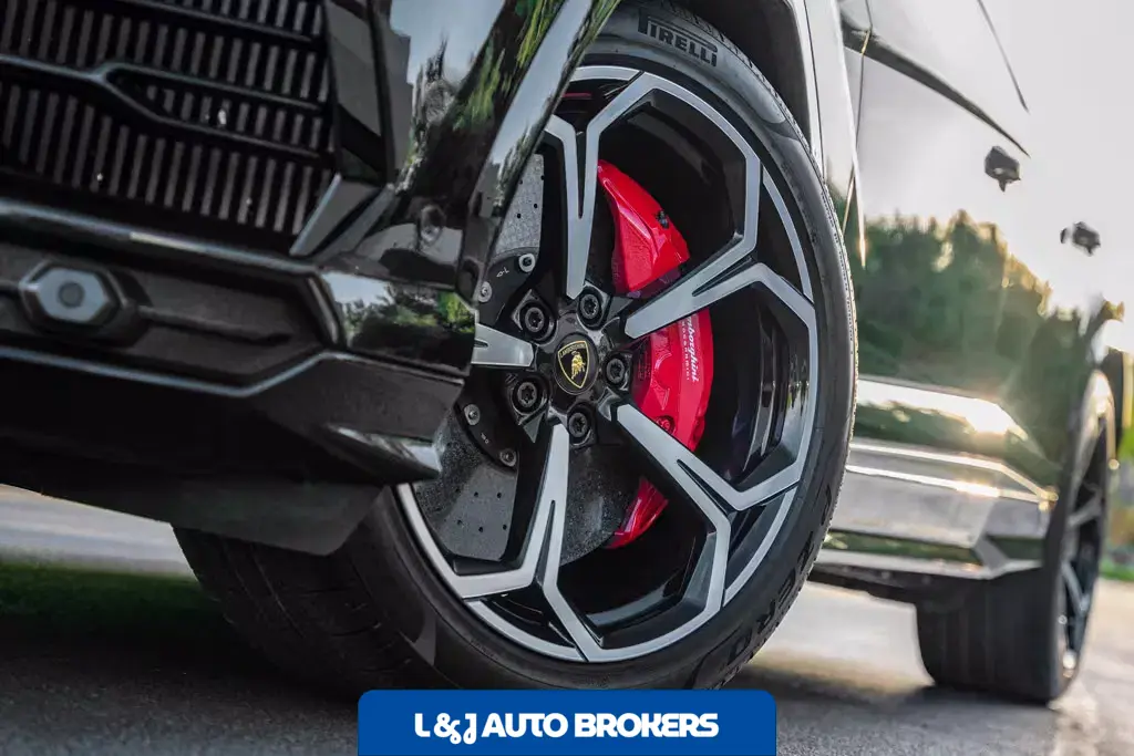 2020 Lamborghini Urus