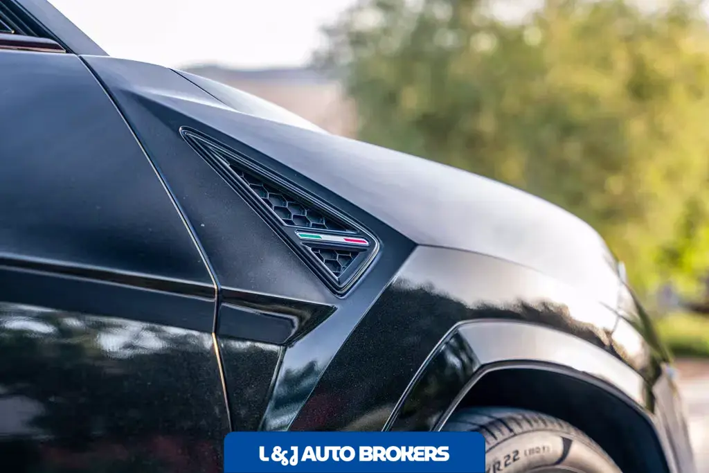 2020 Lamborghini Urus