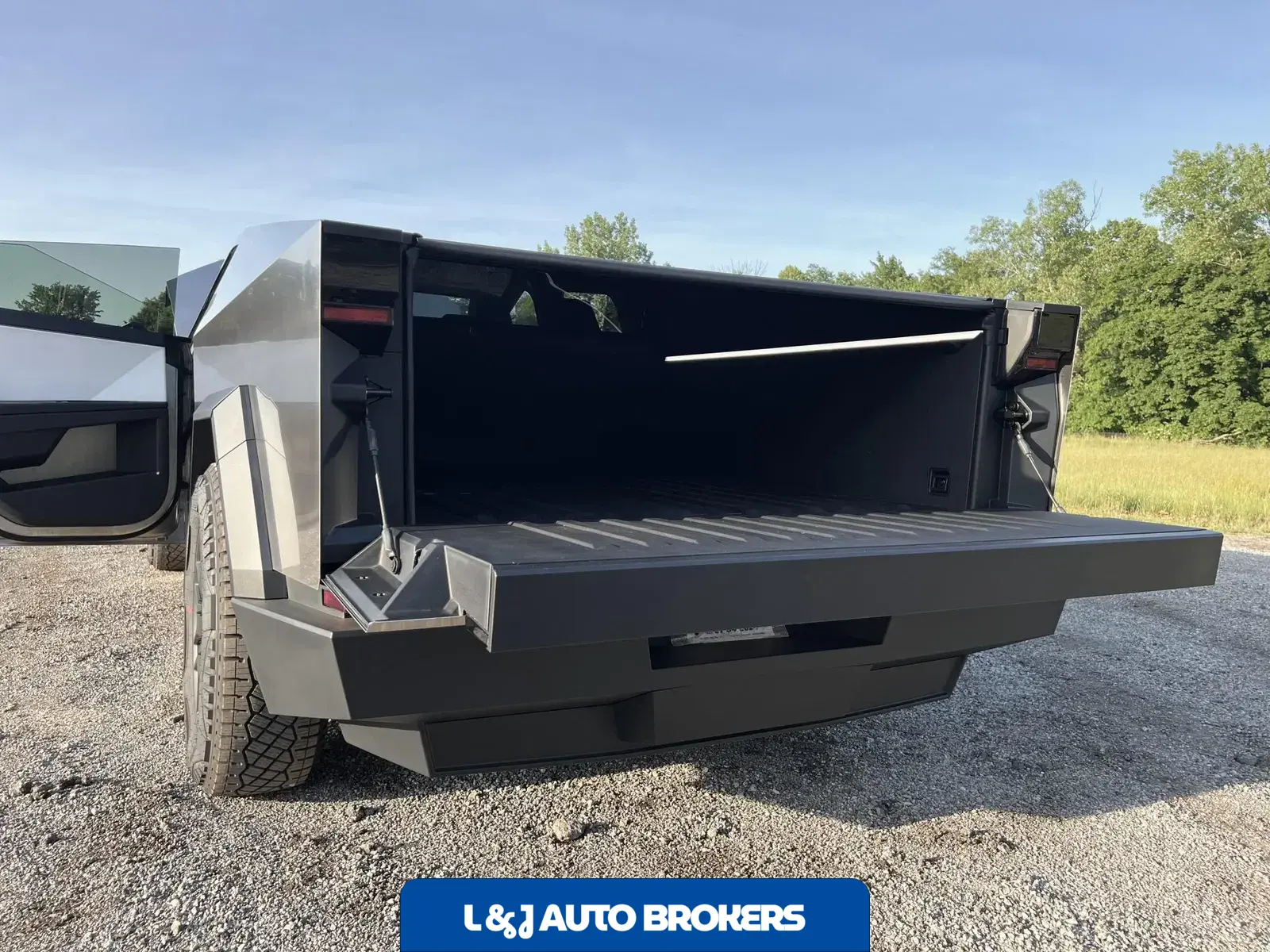 2024 Tesla Cybertruck AWD Foundation Series