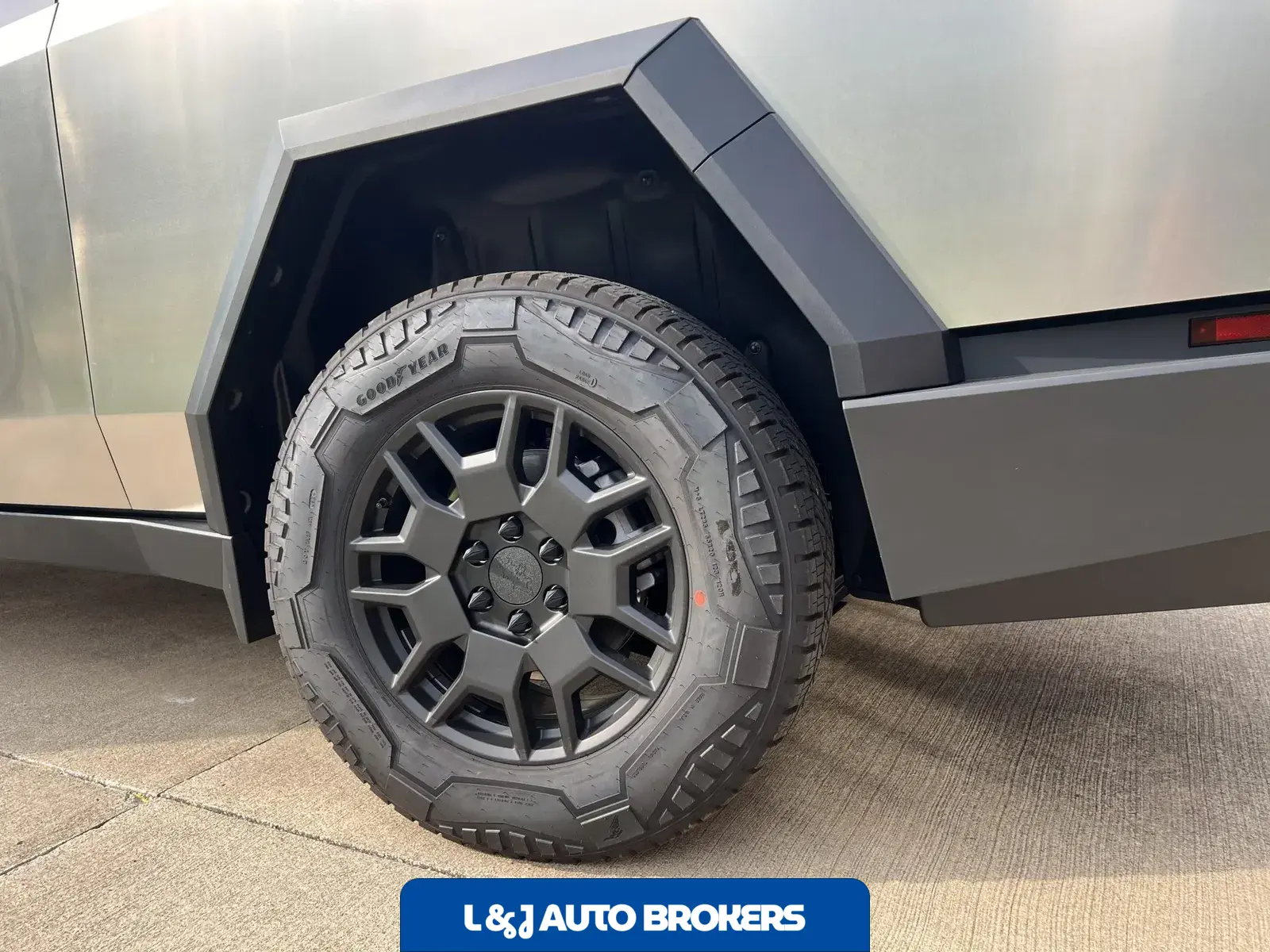 2024 Tesla Cybertruck AWD Foundation Series
