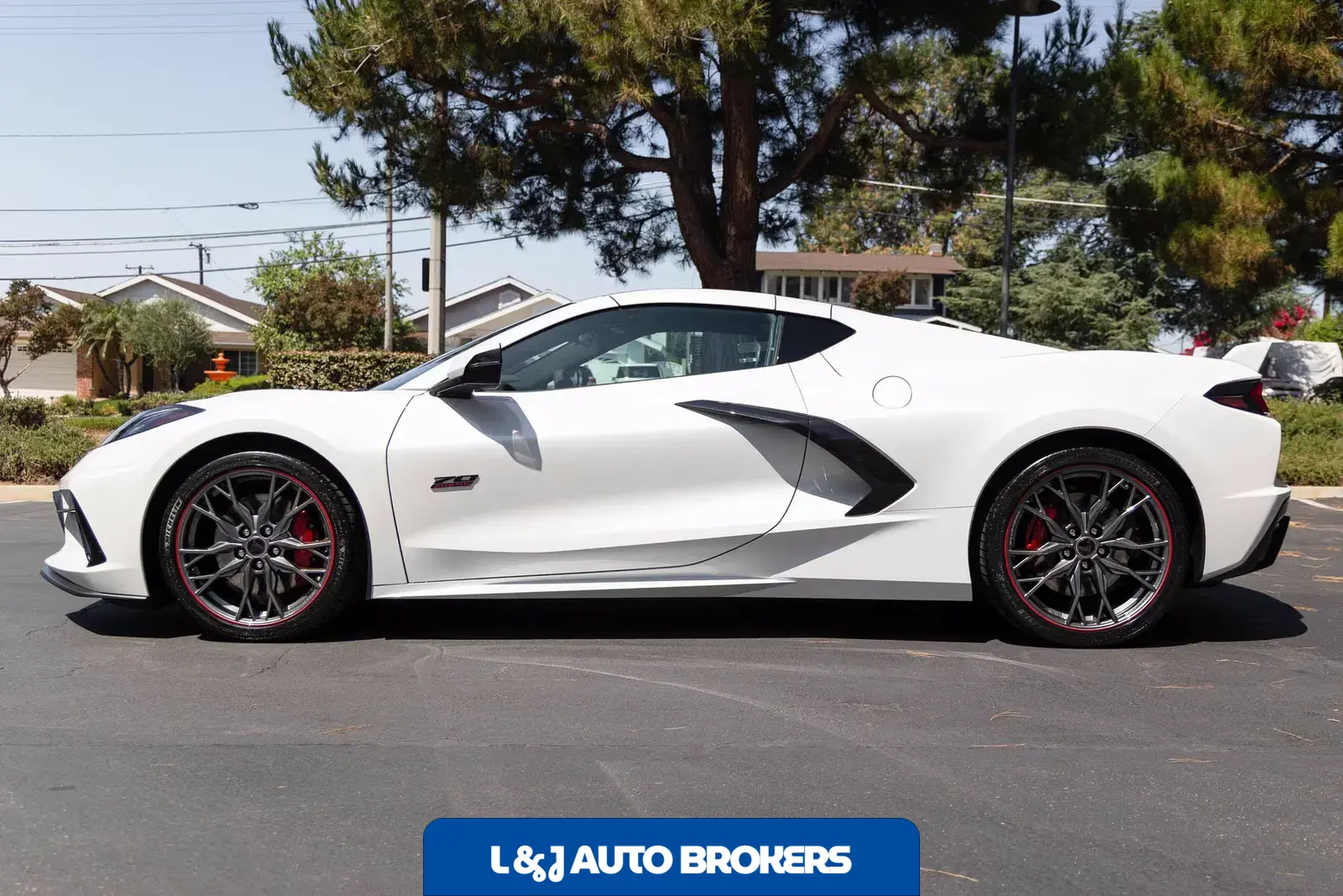 2023 Chevrolet Corvette Stingray Coupe 3LT Z51 70th Anniversary Edition