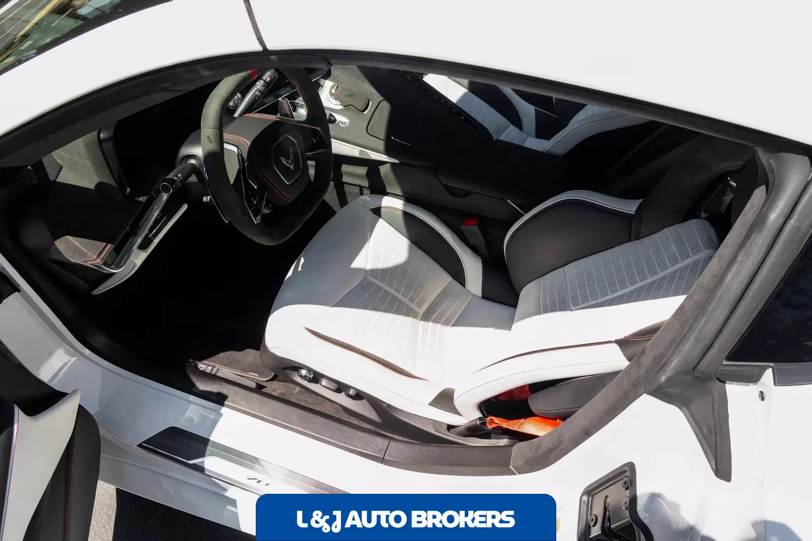 2023 Chevrolet Corvette Stingray Coupe 3LT Z51 70th Anniversary Edition