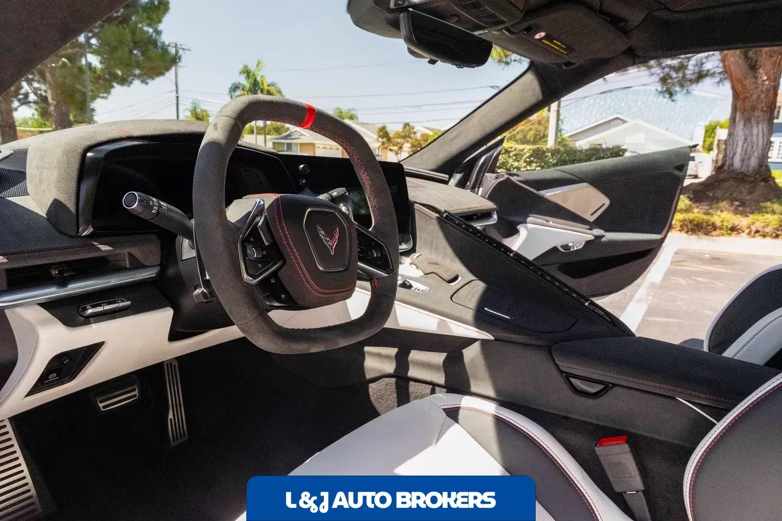 2023 Chevrolet Corvette Stingray Coupe 3LT Z51 70th Anniversary Edition