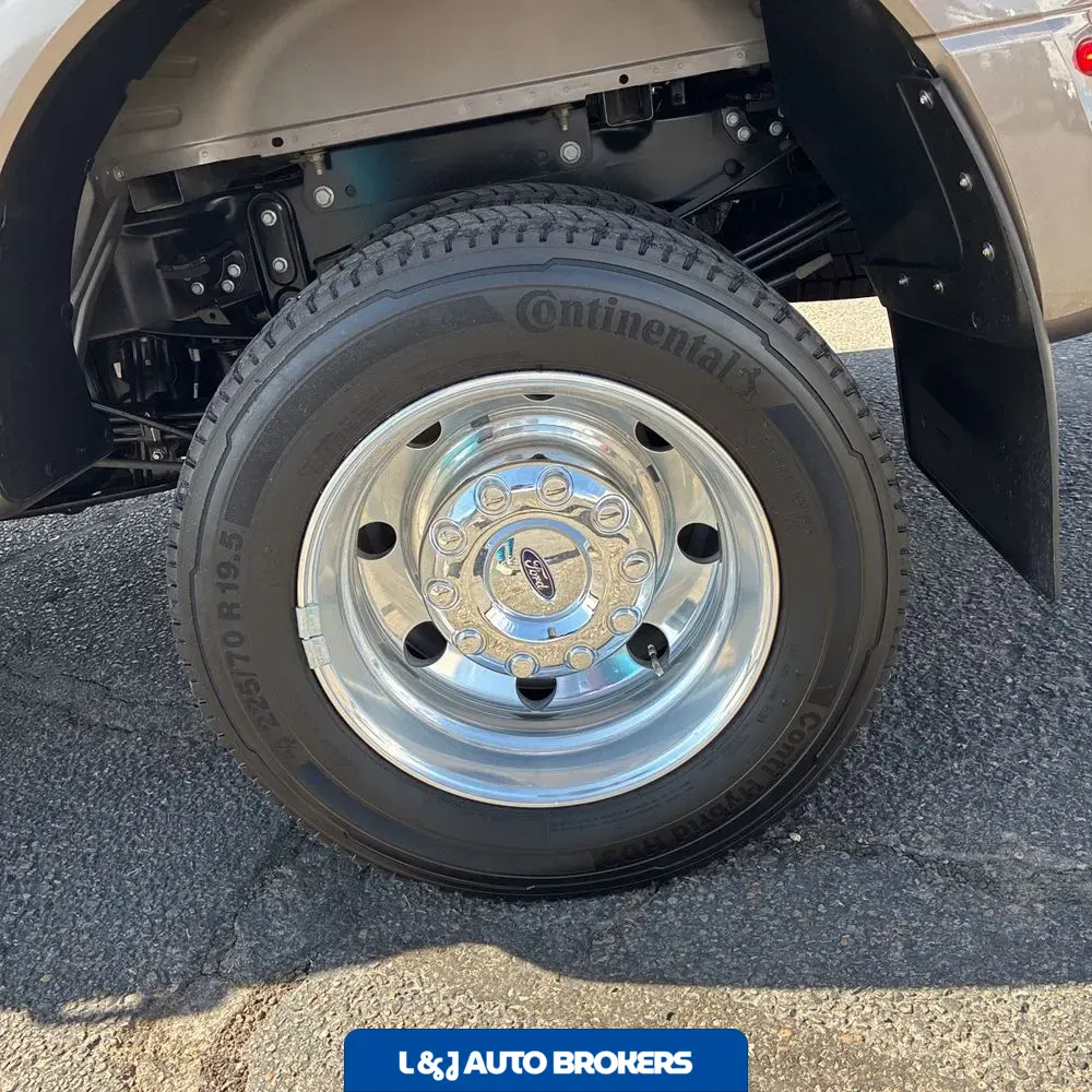 2022 Ford F-450 Super Duty Lariat