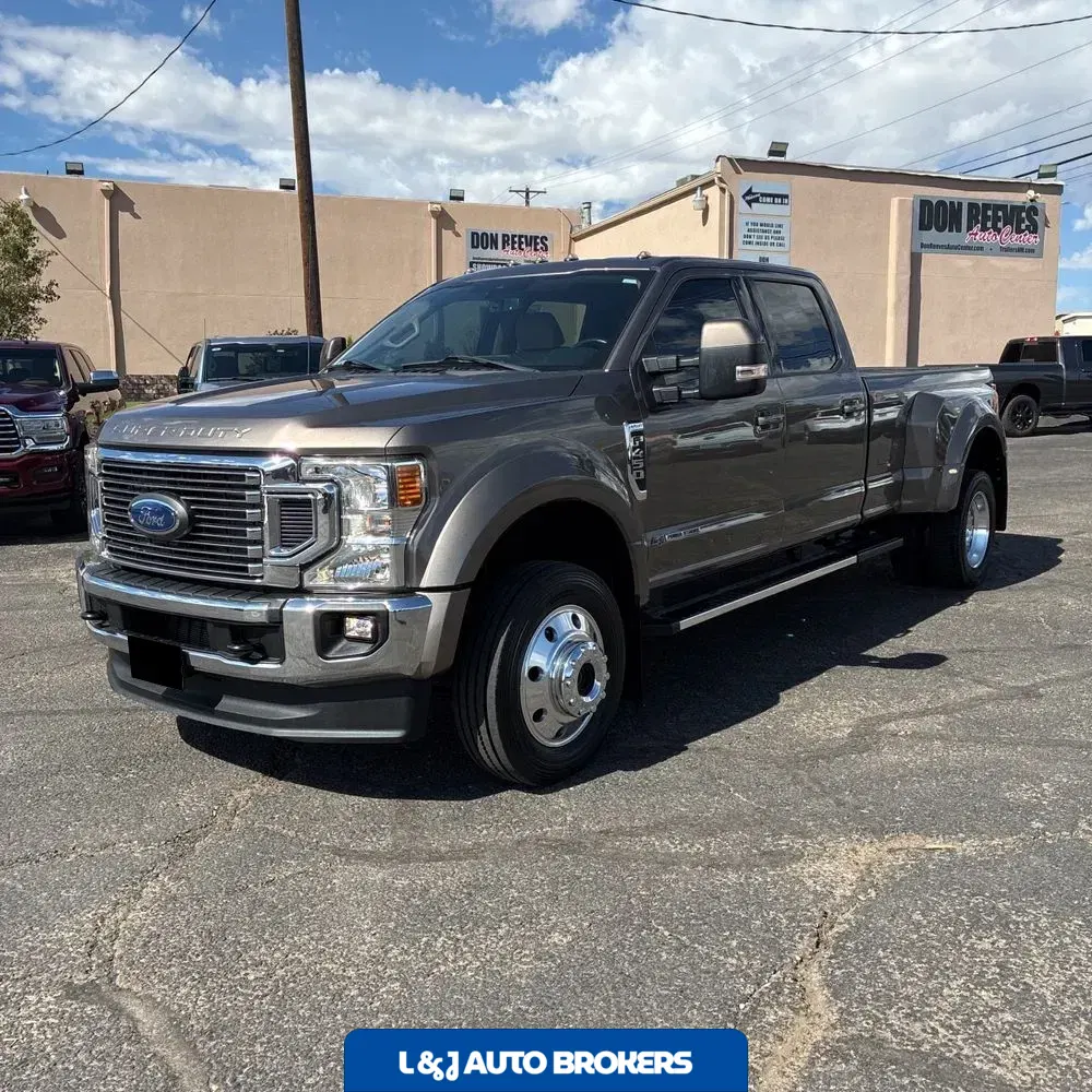 2022 Ford F-450 Super Duty Lariat