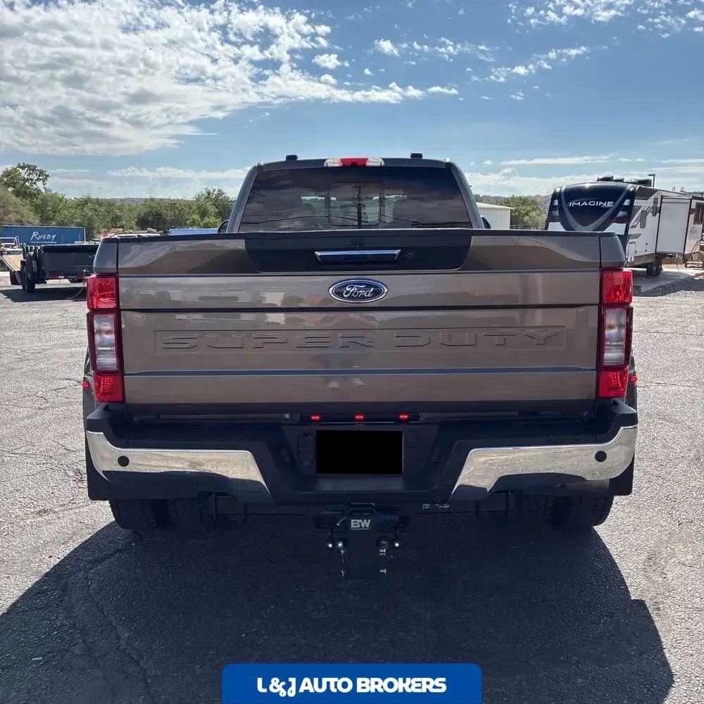 2022 Ford F-450 Super Duty Lariat