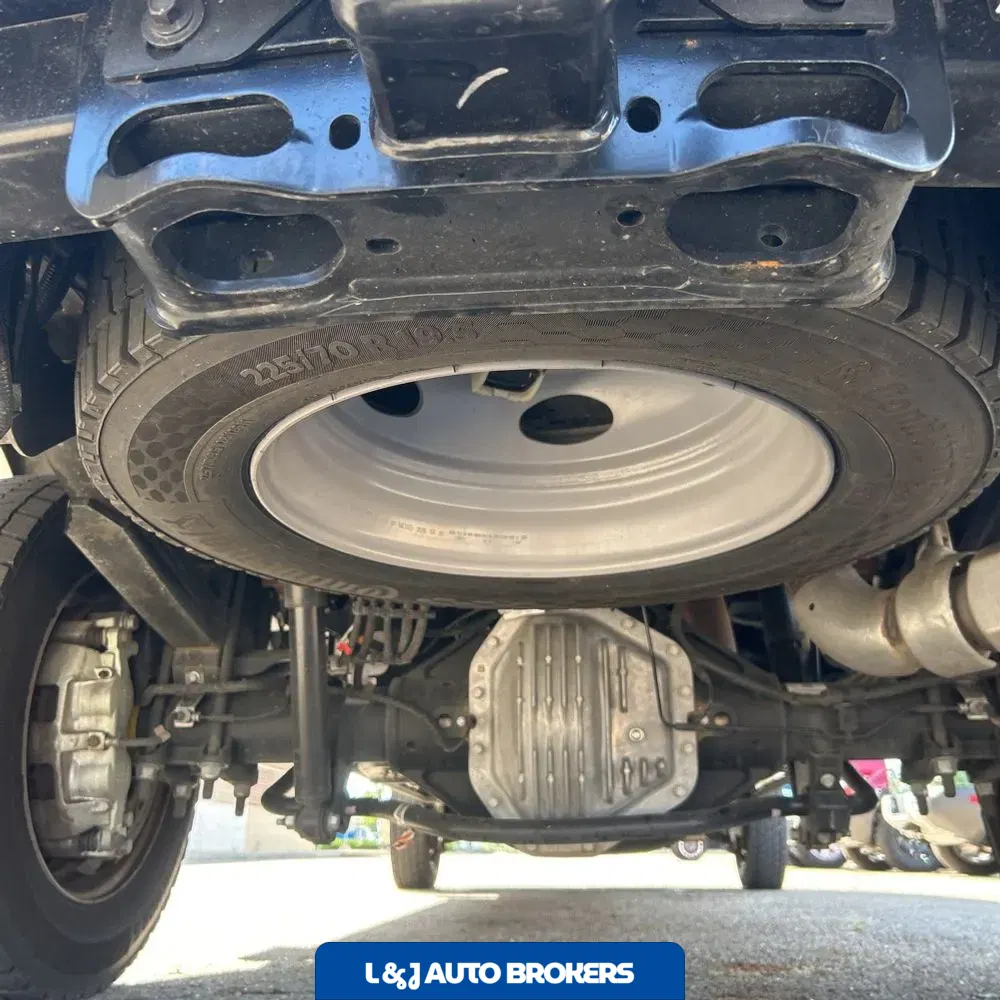 2025 Ford F-450 Super Duty Platinum