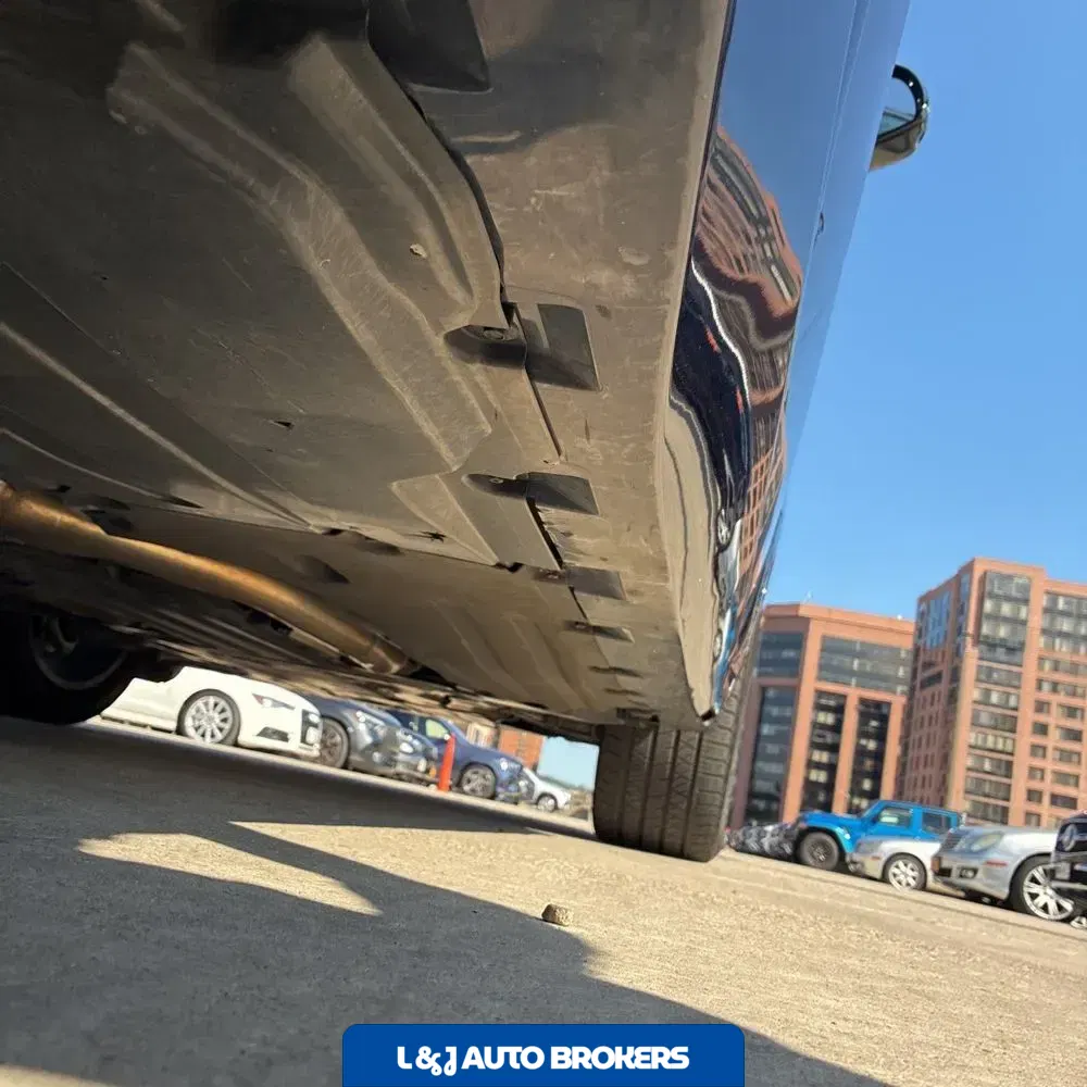 2023 BMW X7 M60i