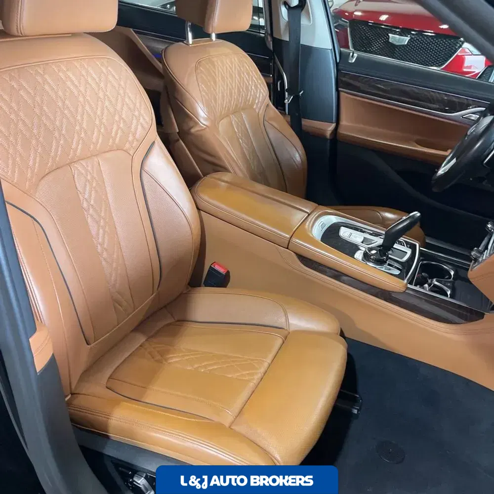 2022 BMW 7-Series 750xi