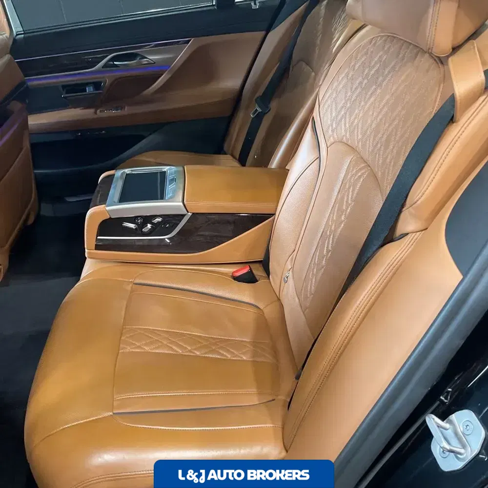 2022 BMW 7-Series 750xi