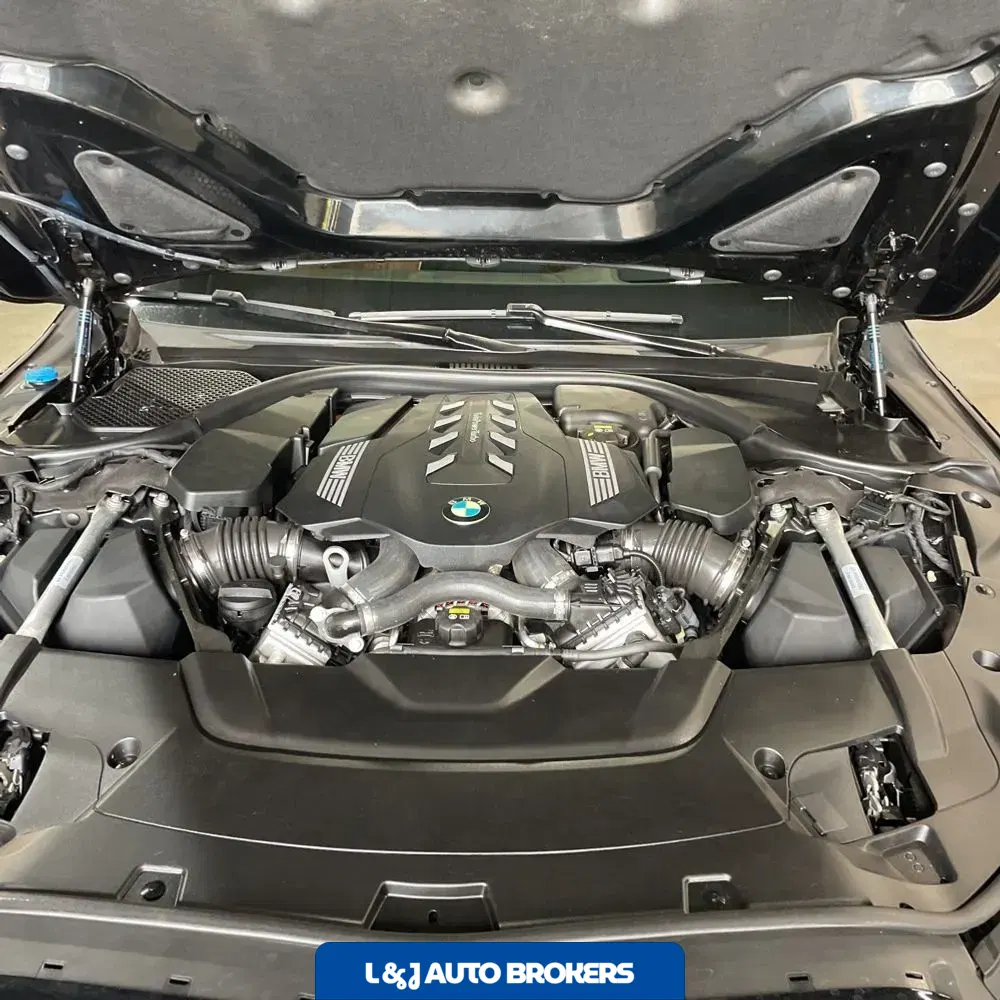 2022 BMW 7-Series 750xi